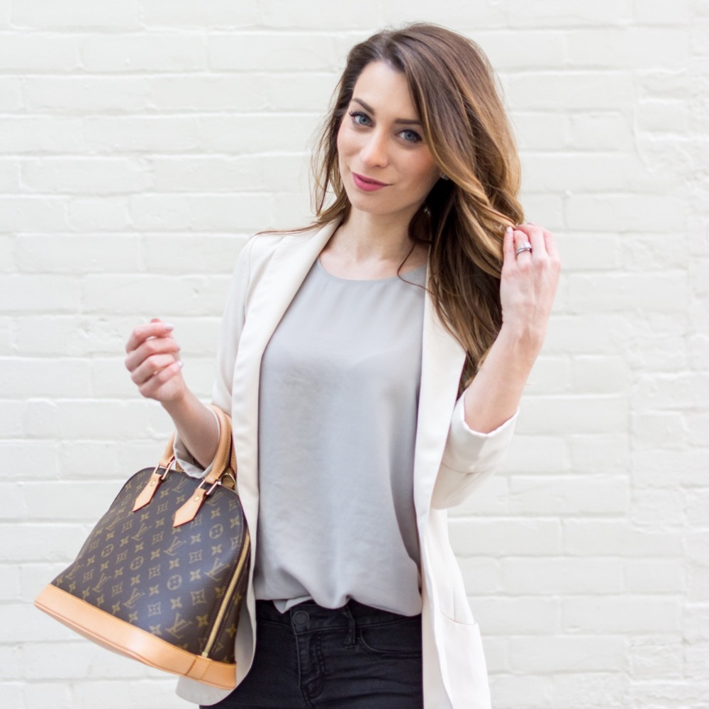 💖PRETTY💖 Louis Vuitton Auth Alma Satchel!